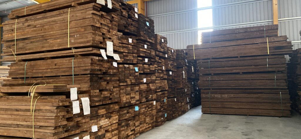 7 Lý Do Nên Chọn Cửa Gỗ Biến Tính 18 7 Lý Do Nên Chọn Cửa Gỗ Biến Tính