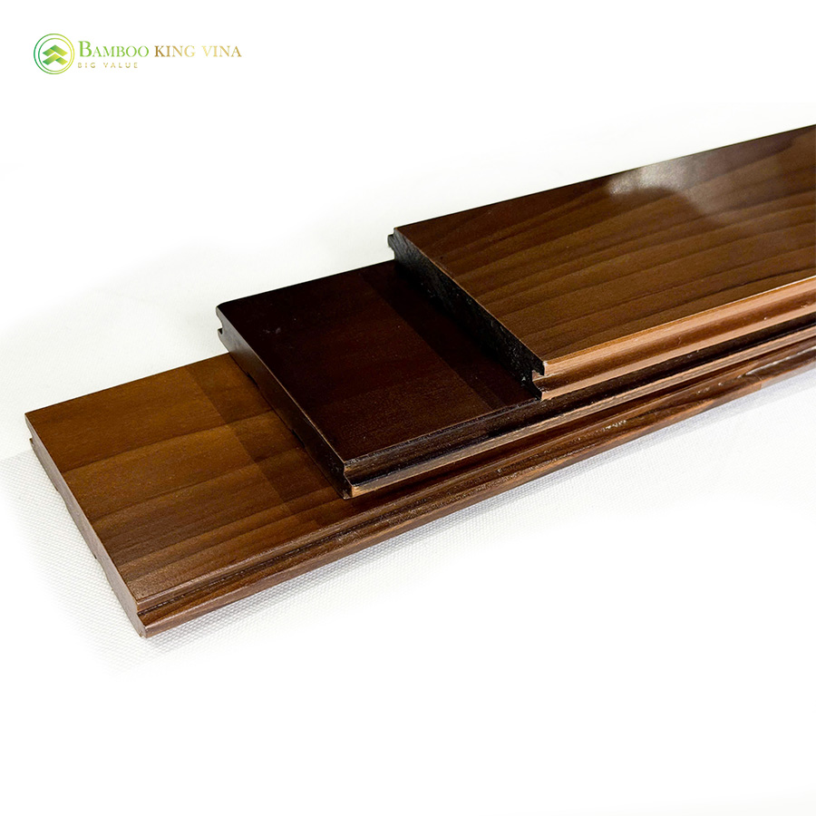 Sàn gỗ trong nhà Poplar biến tính